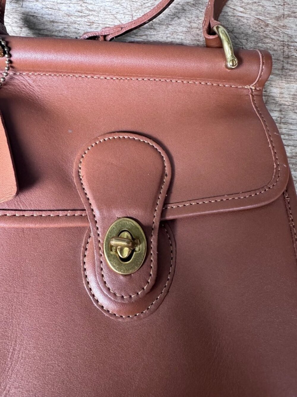 Coach Murphy 9930 British Tan Leather Crossbody Bag USA 1996 Turnlock Vintage - Picture 8 of 16